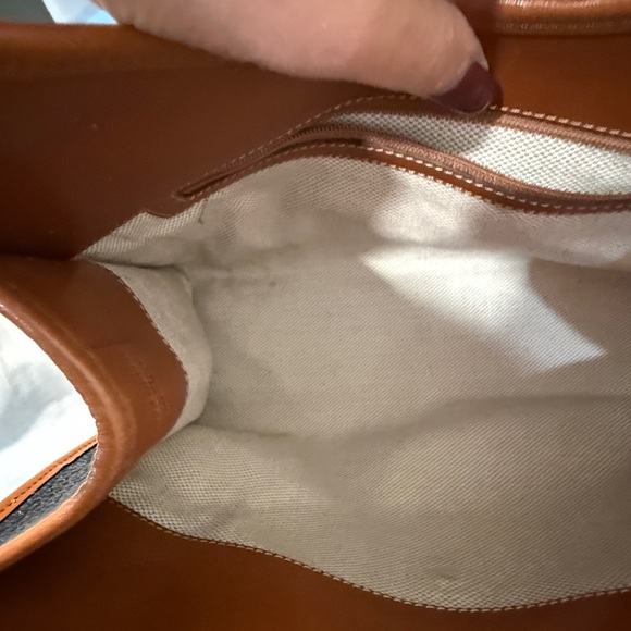 Dooney & Bourke Pebble Hobo Bag & matching wallet - Picture 8 of 13